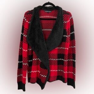 Adrienne Vittadini Red and Black Plaid Sherpa Collared Wrap Cardigan Sz L